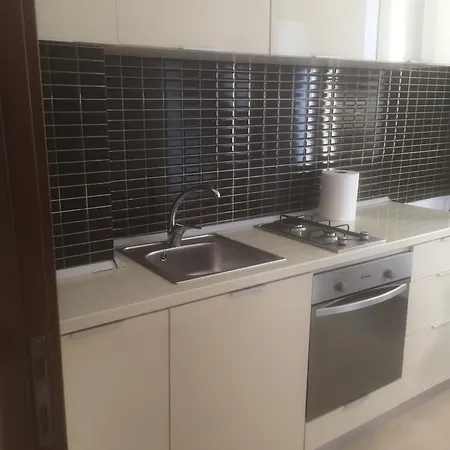 아파트 Dellano Solid House *